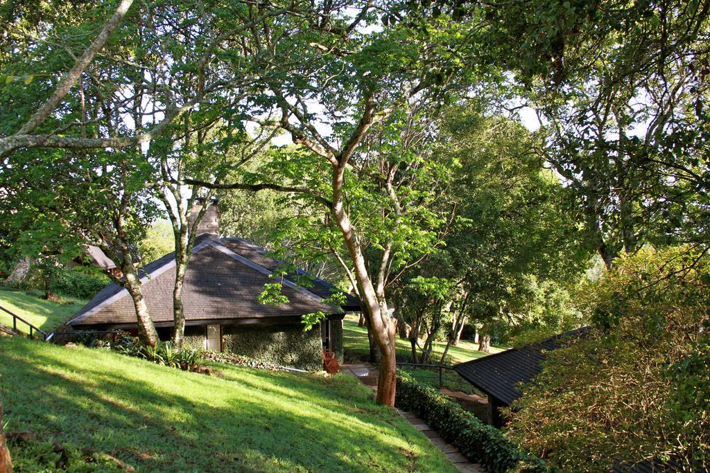 Hotel The Aberdare Country Club Mweiga Esterno foto