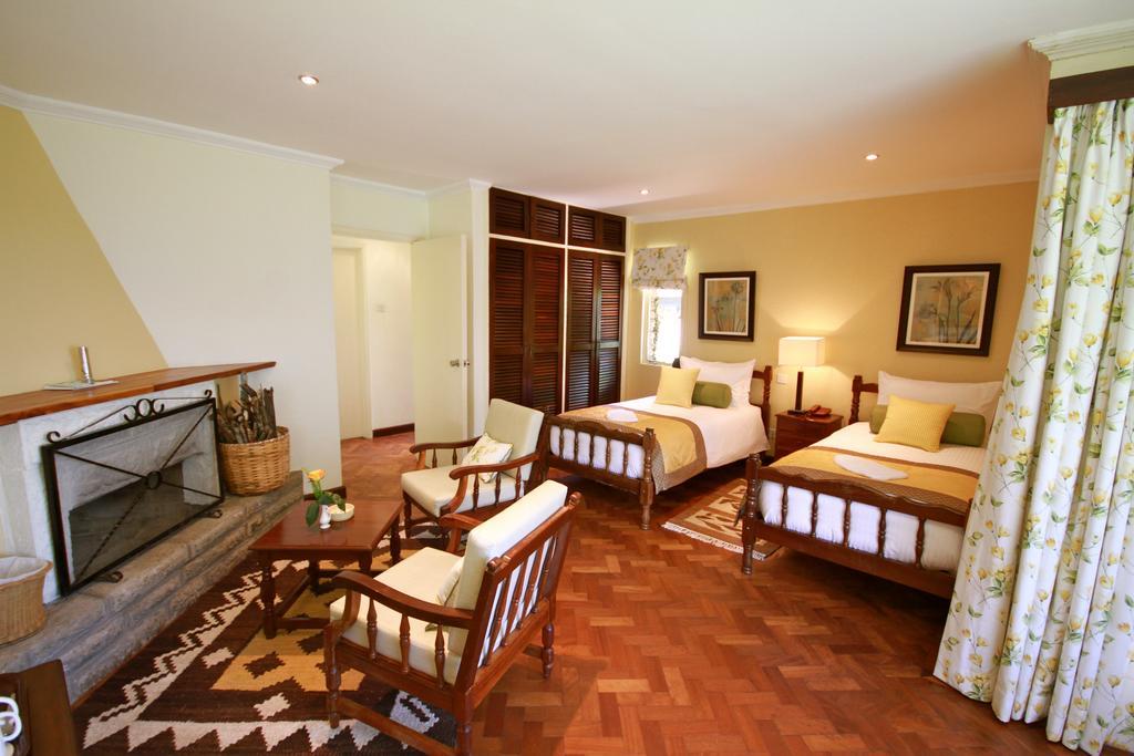 Hotel The Aberdare Country Club Mweiga Esterno foto